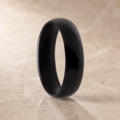 Schwarzer Keramikring – Dünner Bandring, schlicht und modern
