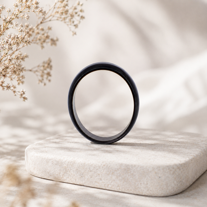 Schwarzer Keramikring – Dünner Bandring, schlicht und modern