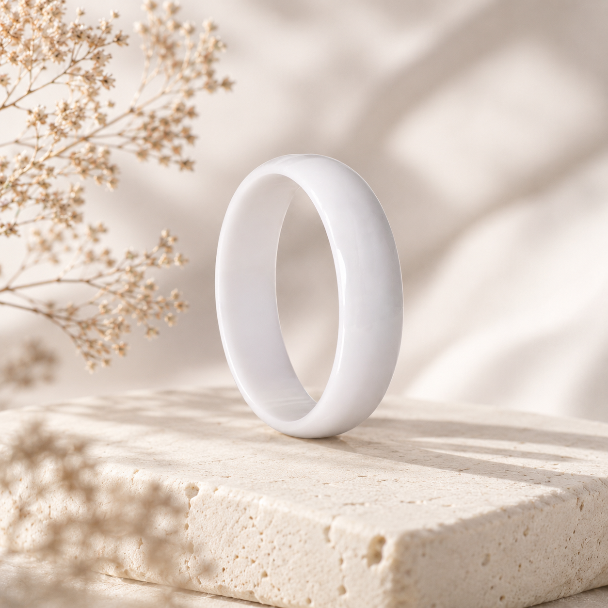 Weißer Keramikring – Dünner Bandring, zart und minimalistisch