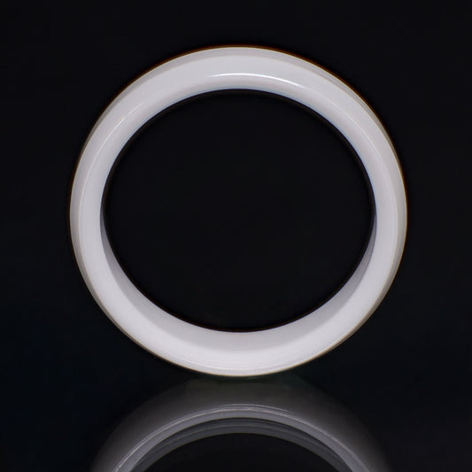 Weißer Keramikring – Breiter eckiger Ring, modern und minimalistisch