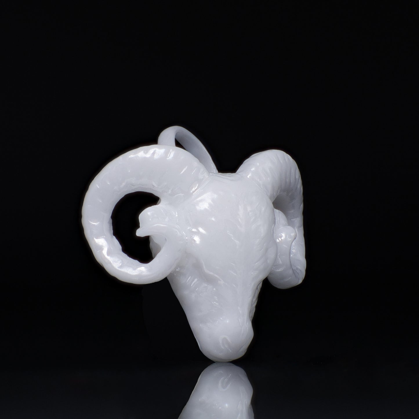 Widder Sternzeichen Charm – Keramik Anhänger Weiss